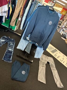 Men’s Eric Emanuel EE Blue Hoodie Outfit 2023 Rare SZ SM Pre Owned Used Stains
